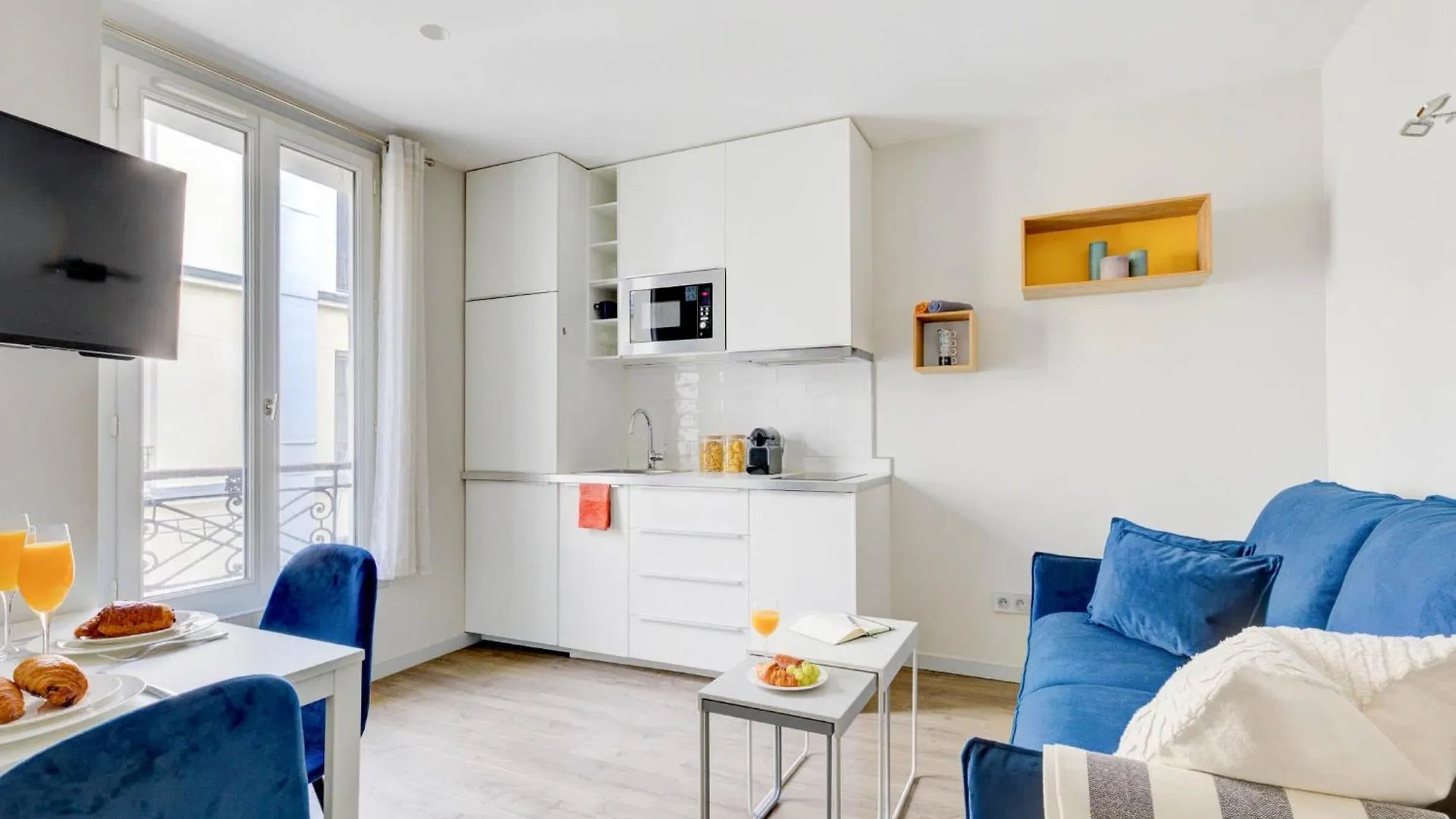 Invalides & Eiffel Tower 1Br - Cityapartmentstay Paris France