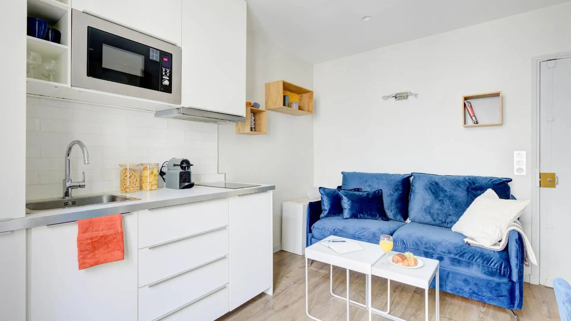 Invalides & Eiffel Tower 1Br - Cityapartmentstay Paryż Apartament