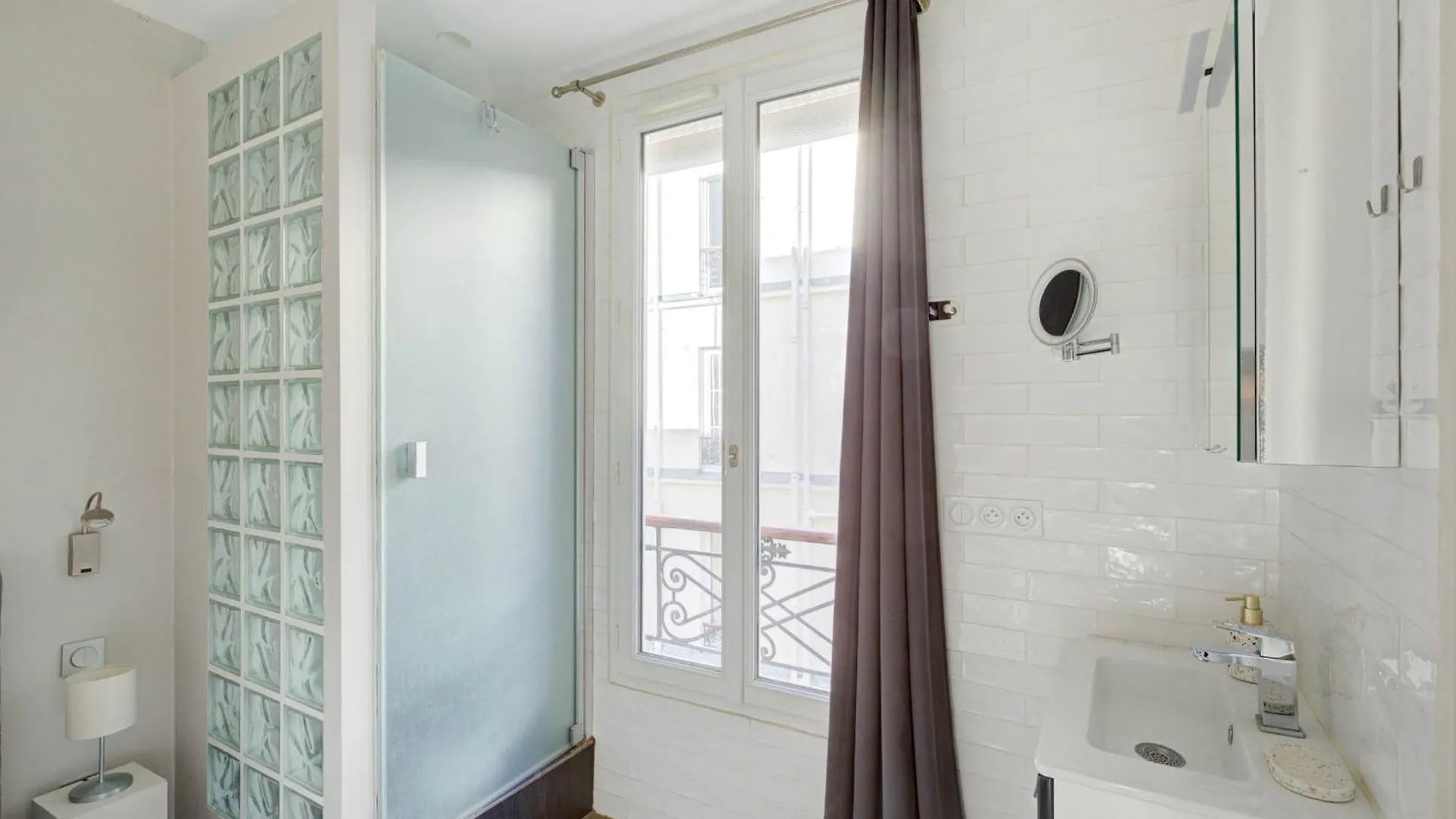 Invalides & Eiffel Tower 1Br - Cityapartmentstay Paris Apartment